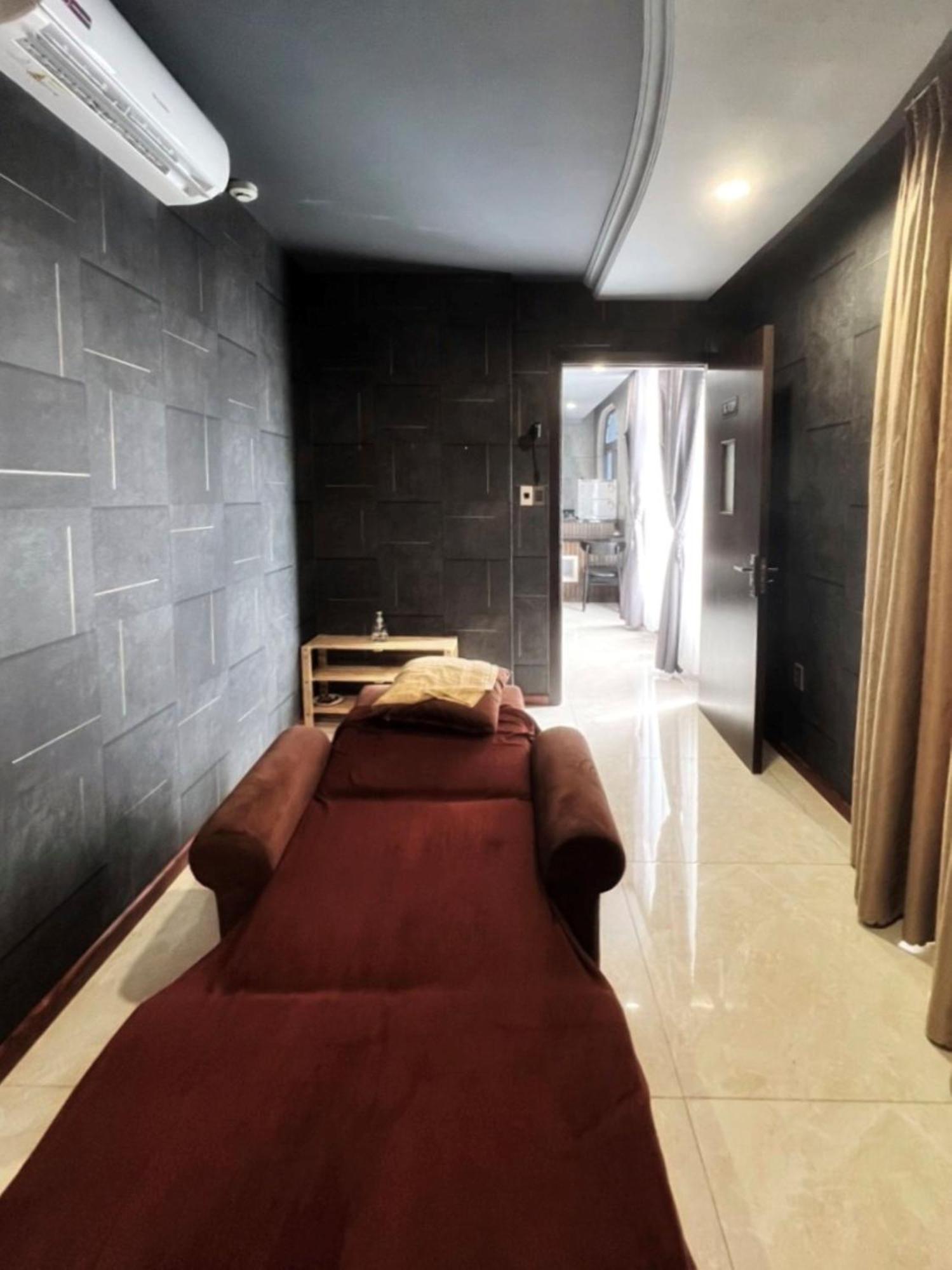K Hotel Sauna And Massage Дананг Экстерьер фото